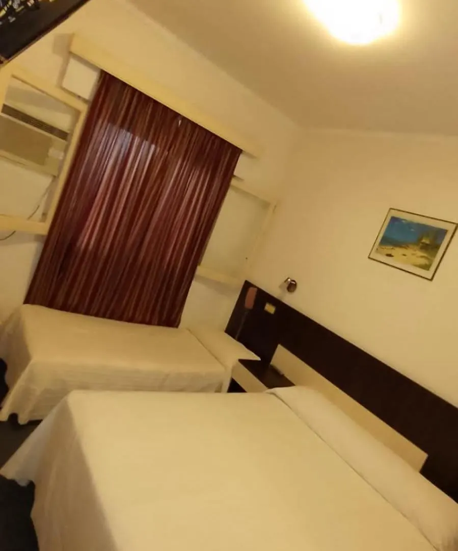 Hotel Cristal ميندوزا