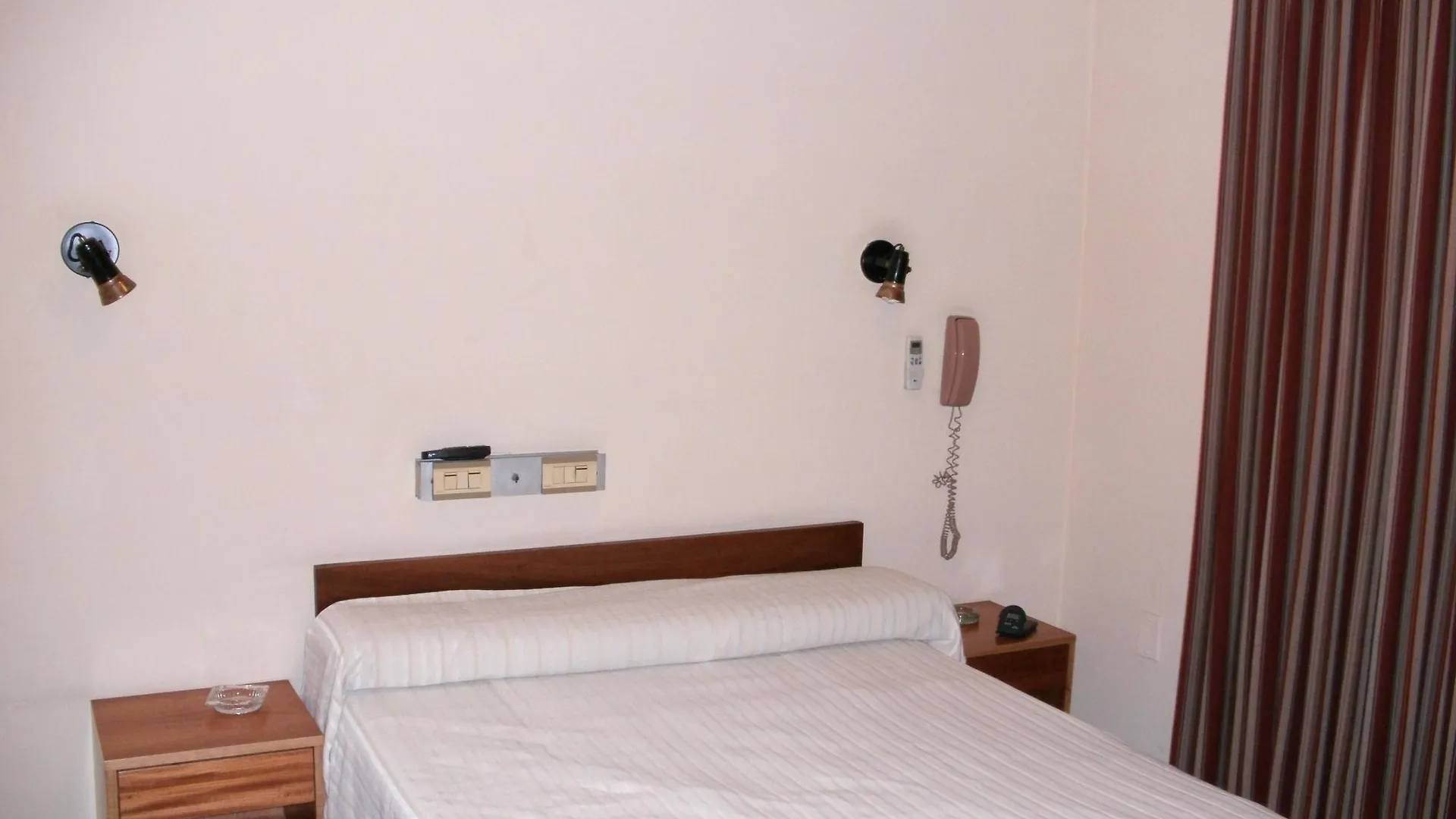 Hotel Cristal ميندوزا الأرجنتين