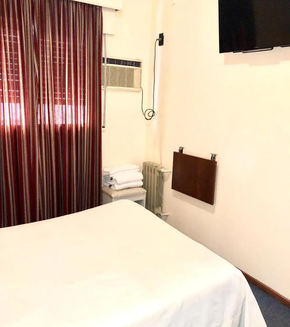 Hotel Cristal ميندوزا