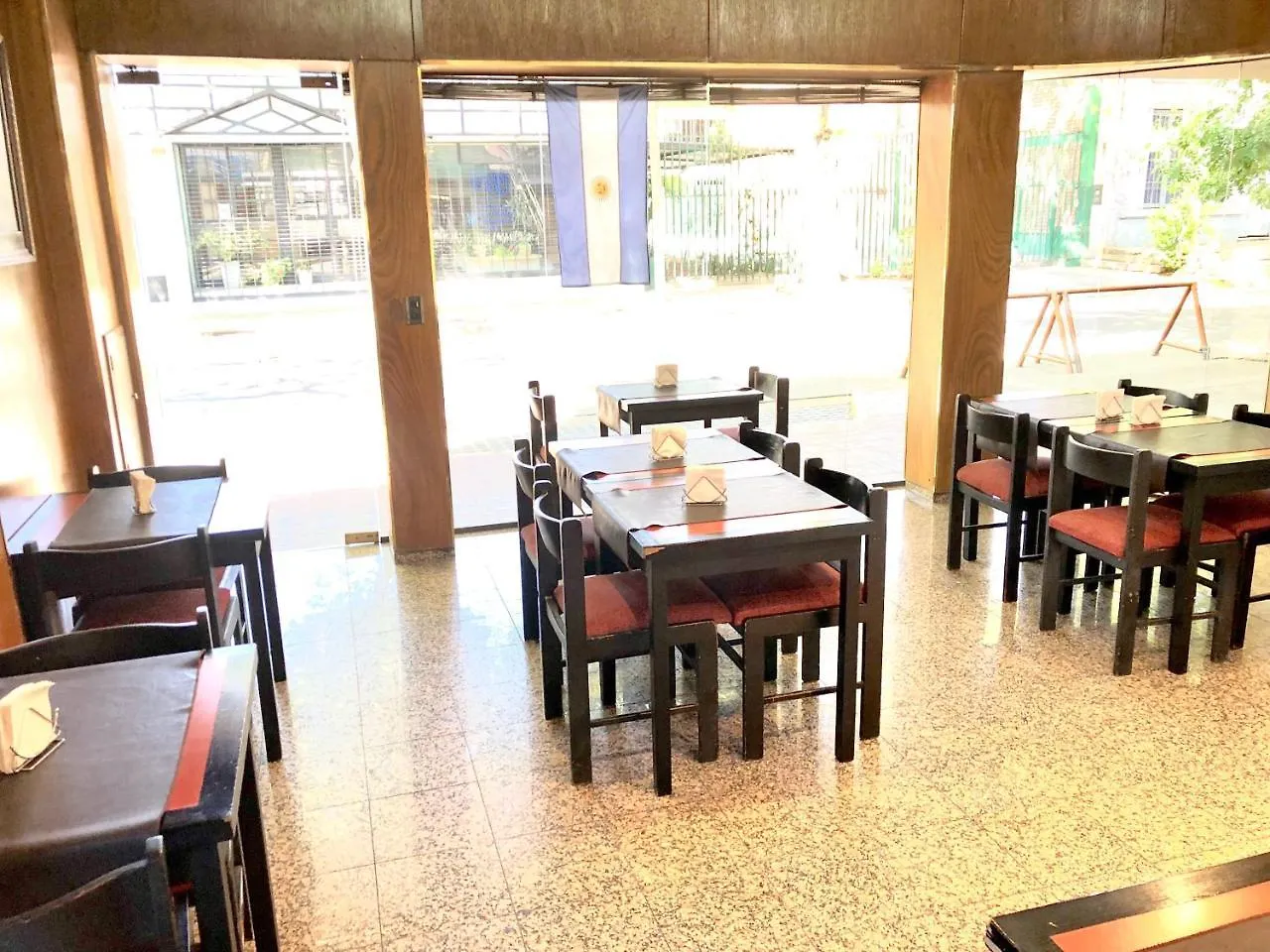 Hotel Cristal ميندوزا